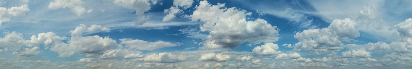 Fototapeta premium Panoramic sky with white clouds background