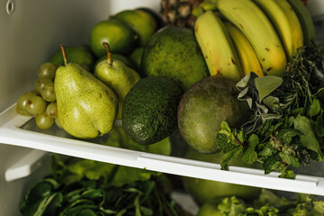 fruits in a refrigerator