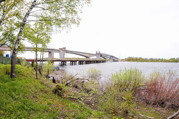 Construction of a new bridge next to the old one.