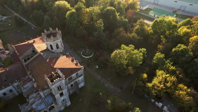 Aerial view of the Grokholsky-Tereshchenko Palace at sunset.