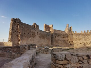 Castillo de Xivert, situado en la sierra de Irta en la localidad de Alcal&aacute; de Xivert, Castell&oacute;n, Espa&ntilde;a