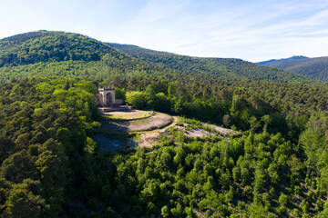 Aerial view of the Victory and Peace Monument in Edenkoben was erected in 1899 on the Werderberg near Edenkoben to commemorate the victory in the 1870 war. Rhineland-Palatinate, Germany