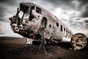 Fototapeta na wymiar Old Plane Wreck - Iceland