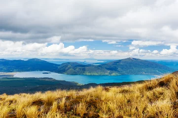 Selbstklebende Fototapeten Lake Rotoaira seen from Tongariro volcano in the New Zealand © Fyle