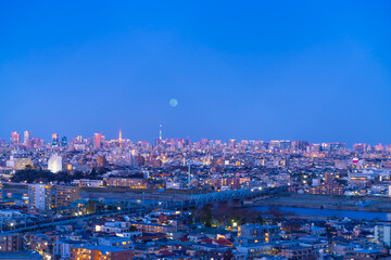 Fototapeta na wymiar 東京夜景　満月