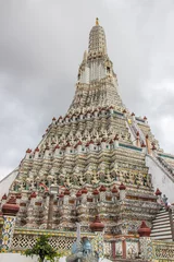 Fototapete Rund The Thai Temple Wat Arun in Bangkok Thailand Southeast Asia © Willi