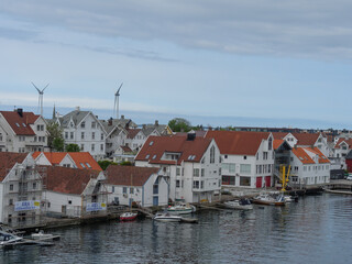 Die Hafenstadt Haugesund in Norwegen