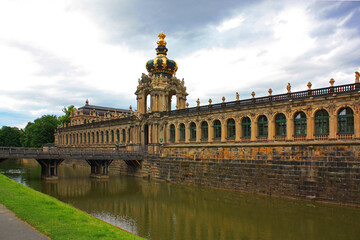Fototapeta na wymiar Zwinger Palace and Park Complex in Dresden,