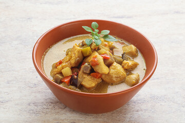 Thai yellow curry with chicken