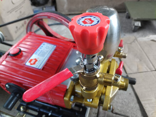 Pressure Adjuster for Water pump machine.