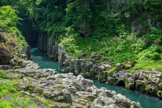 V字谷 の画像 2 244 件の Stock 写真 ベクターおよびビデオ Adobe Stock
