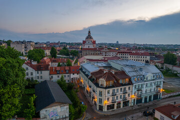 Obraz premium Aerial summer spring sunset view in Vilnius old town, Lithuania