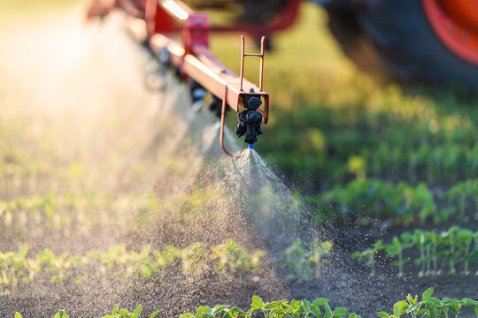 Fototapeta Nozzle of the tractor sprinklers