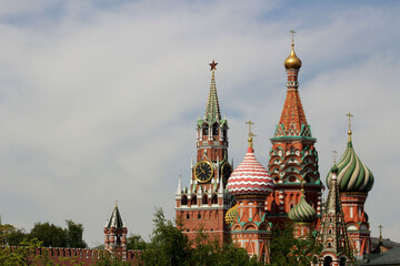 Fototapeta na wymiar St. Basil's Cathedral in Moscow.