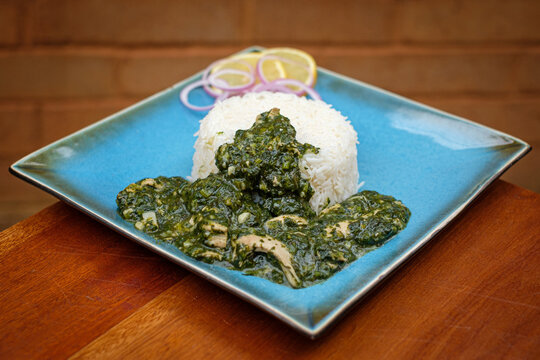 Molokhieh - Spinat mit H&uuml;hnchen und Reis