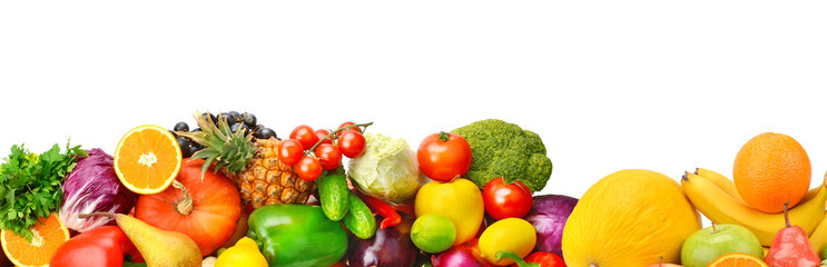 Large collage de fruits et légumes frais pour mise en page isolé sur fond blanc.