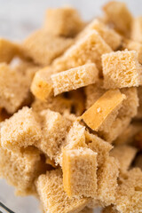 Croutons