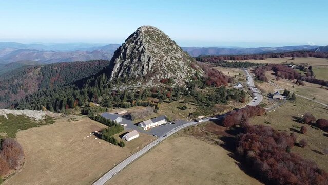 Mont Gerbier de Jonc, Ard&egrave;che, Auvergne-Rh&ocirc;ne-Alpes.
Sources de la Loire.