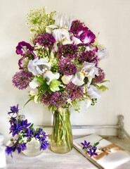 Romantic bouquets of spring flowers
