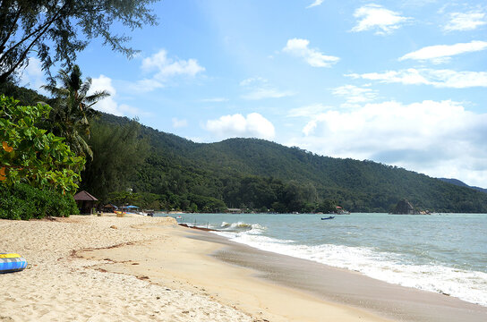 tropical paradise batu ferringhi beach penang malaysia