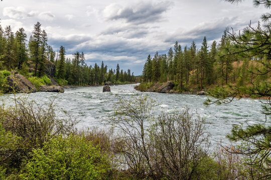 Devil's Toenail rapids on the Spokane River, Riverside State Park, Nine Mile Falls, Washington.
