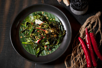 Sauteed Water Spinach with Garlic. Water Spinach or Kangkung is a very healthy kind of vegetable.