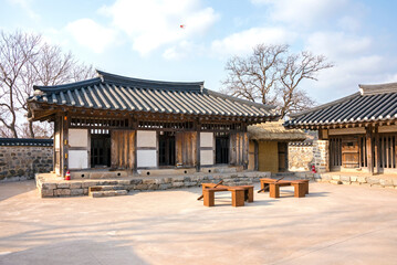 Fototapeta na wymiar 조선시대의 감옥, 해미읍성에 위치