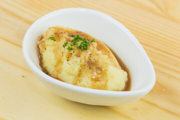 plate of mashed potatoes puree