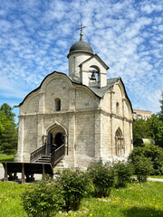 Naklejka premium Church of Tryphon the Martyr in Naprudnaya Sloboda, built in 1492, Russia, Moscow