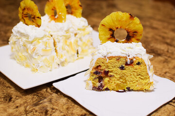 코코넛 파인애플 파운드 케이크