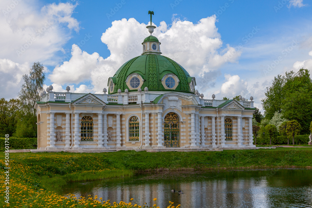 Wall mural Pavilion Grotto in Kuskovo estate. Moscow, Russia