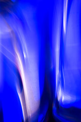 青色を主に模様を表現しました。