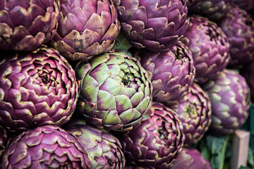 close up view of artichokes pattern