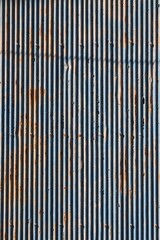 古いレトロなトタンの外壁　テクスチャー背景素材