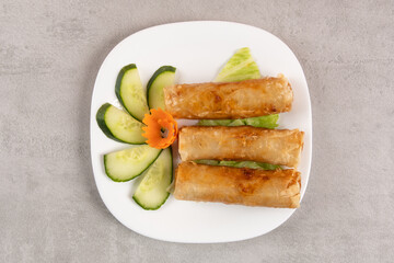 deep fried spring rolls, Por Pieer Tod or Fried spring rolls (Thai Spring Roll) Snacks and snacks that are popular with Thai and Chinese people.