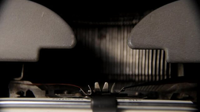 Detalle macro de una m&aacute;quina de escribir