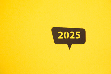 Paper speech bubble with the number of the year