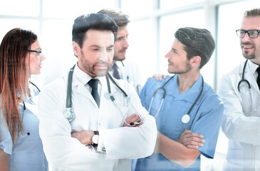 group of doctors looking at the computer screen