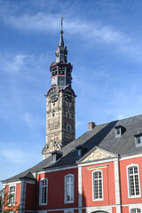 Belgique Flandre Hesbaye Saint Trond Limbourg Limburg hotel de ville beffroi mairie horloge heure