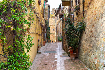 Fototapeta na wymiar Street view of San Quirico d'Orcia, Tuscany, Italy