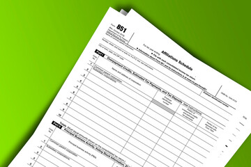 Obraz premium Form 851 documentation published IRS USA 10.14.2016. American tax document on colored