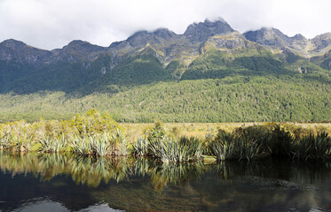 Earl Mountains on Mirror Lake - New Zealand