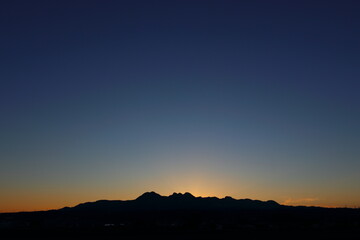 群馬県榛名山　夕焼けシュルエット