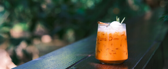 Thai Milk Tea, Milk ice tea, Cheddar is a traditional Thai drink that has long been popular, fresh...