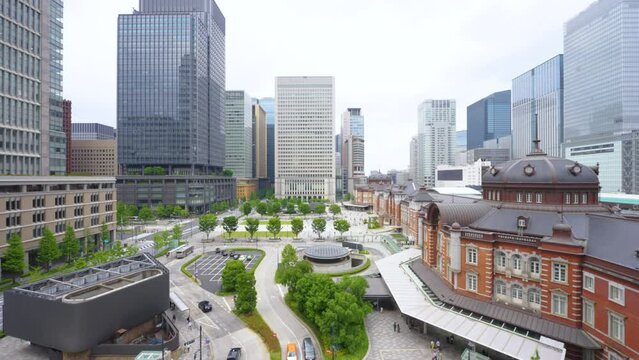 東京駅の風景動画（早送り映像）