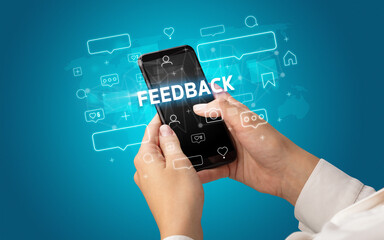 Obraz premium Hand using smartphone with social media concept