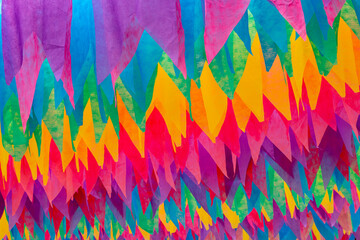 decoração junina - bandeirinhas coloridas de festa junina no brasil