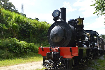 Fototapeta premium Locomotiva a vapor de Passa Quatro