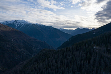 Obraz premium Lever de soleil dans le Mercantour