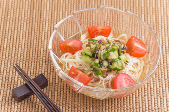 Bukkake Bilder Durchsuchen 861 Archivfotos, und Videos